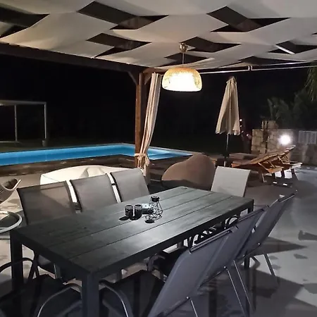Renaissance Modern Stone House At - Private Pool * Vryses