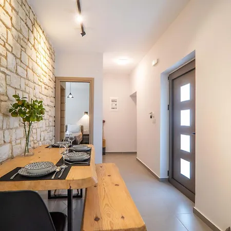 בית כפרי Renaissance Modern Stone House At - Private Pool *