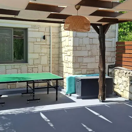Renaissance Modern Stone House At - Private Pool